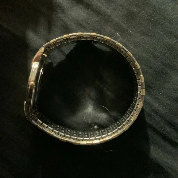 Women’s Cenere Watch - Picture 2 of 3